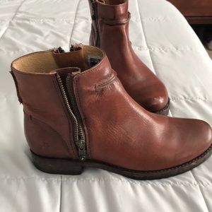 Frye Veronica cognac boots